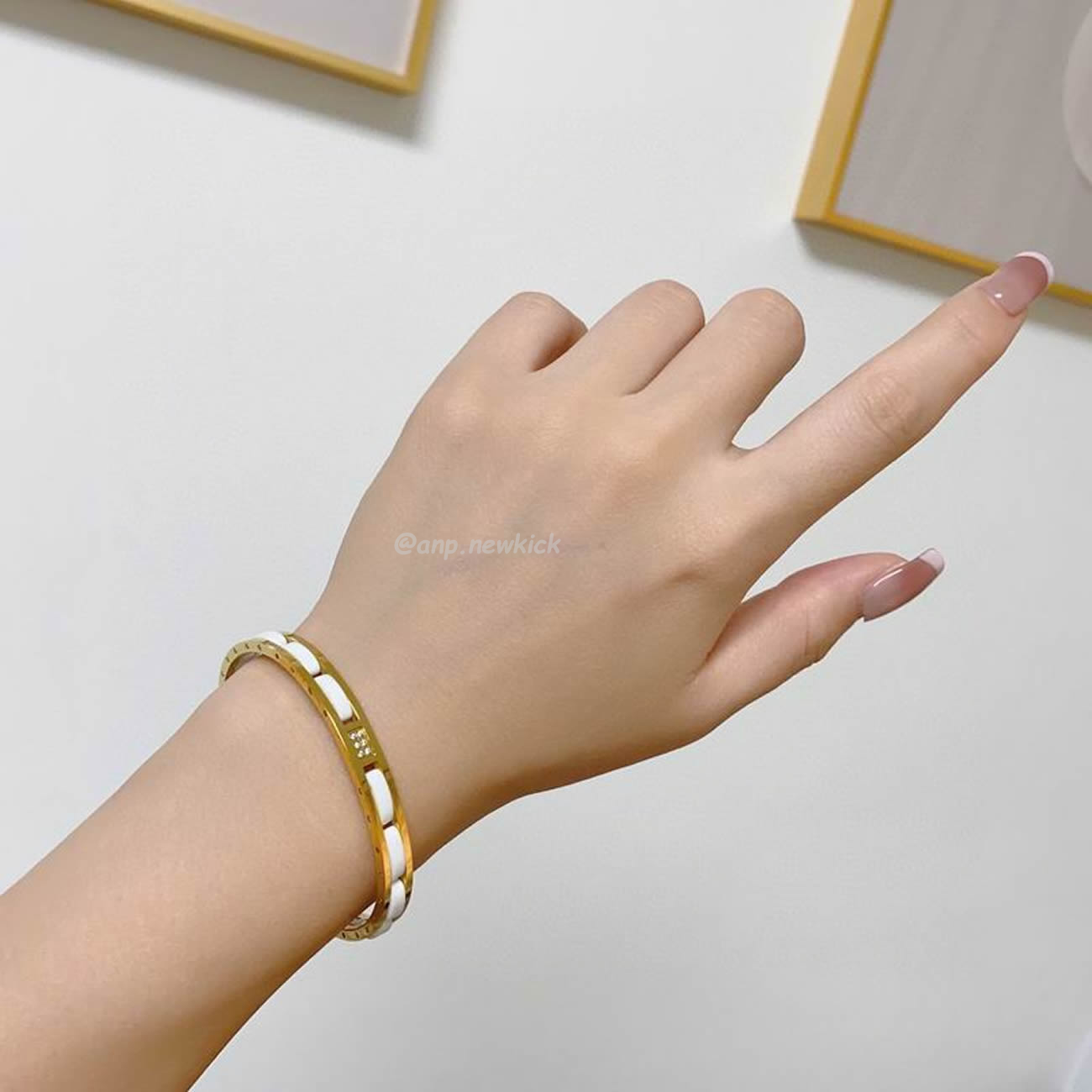 Cartier Bracelet 18k Gold (2) - newkick.vip